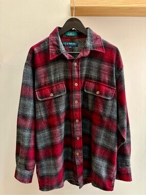 Claybrooke Outdoors VTG 90s red/grey wool blend flannel button-down shirt M/L
